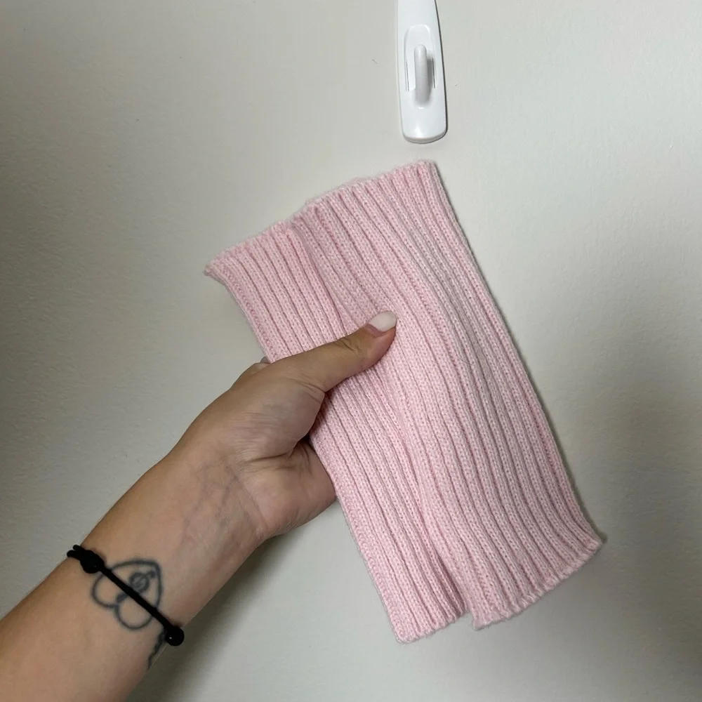 PrettyLittleThing Pink Ribbed Arm & Leg Warmer Duo